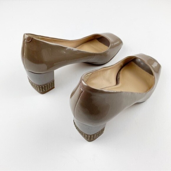 Antonio Melani Peep Toe Patent Leather Studded Block Heels Size 7.5 - Picture 10 of 12